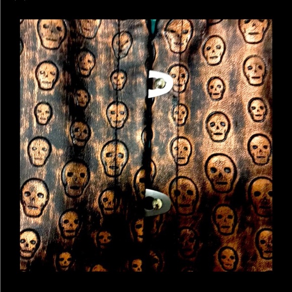 NWT | Corset | Skulls | Bronze & Black | Woman’s Size Small - Picture 5 of 9